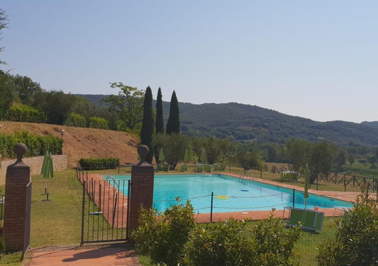 Il Colombaio Agriturismo モンテガッビオーネ エクステリア 写真